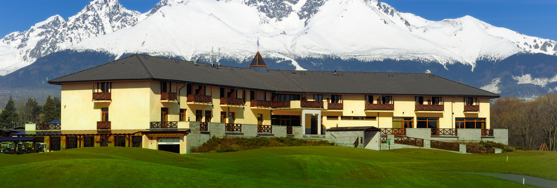 HOTEL INTERNATIONAL****