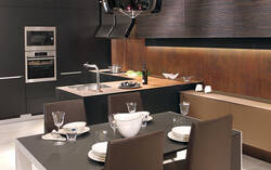 SHOWROOM DOMOSS - KUCHYNE A KÚPEĽŇE